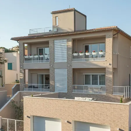 Prima Dell'elba Family
